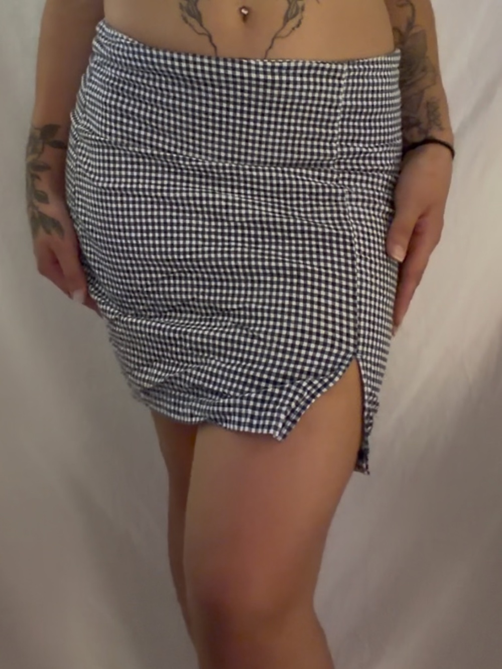 Potter’s pot black and white gingham bodycon mini skirt